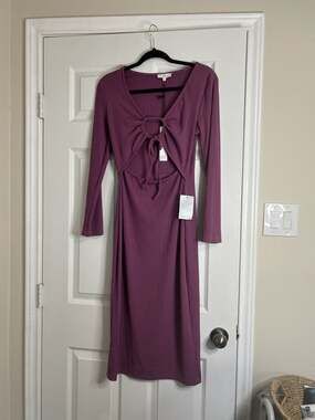 NSR Purple Ribbed Knit Long Sleeve Front Cutout Tie Midi Dress